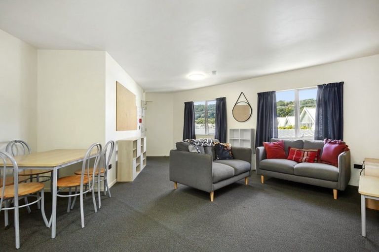 Photo of property in Basin Reserve Complex, 48/4 Sussex Street, Mount Cook, Wellington, 6021