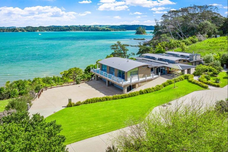 Photo of property in 16 Grant Street, Mahurangi East, Warkworth, 0982