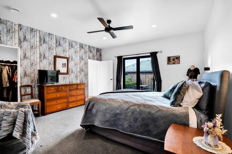 Photo of property in 35 Maire Street, Hawera, 4610