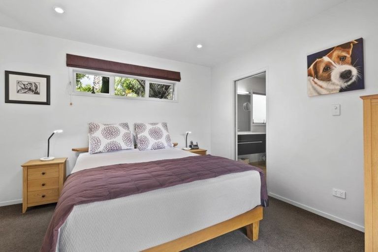 Photo of property in 1/27 Park Rise, Campbells Bay, Auckland, 0630