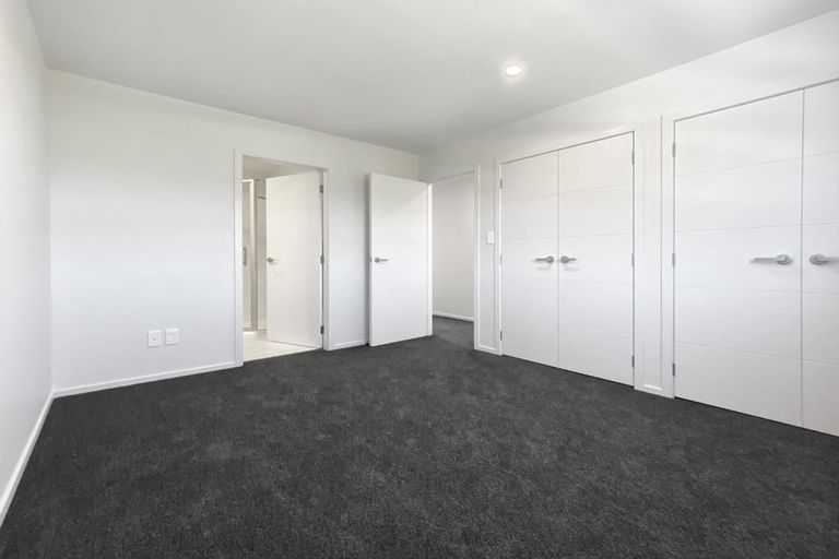 Photo of property in 36 Pateke Drive, Kenepuru, Porirua, 5022