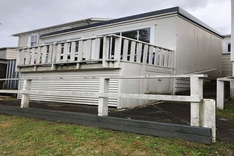 Photo of property in 12 Levy Street, Mount Victoria, Wellington, 6011