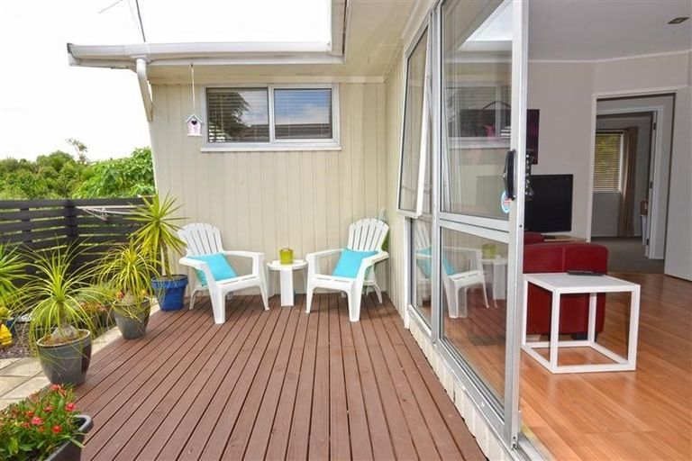 Photo of property in 5/72 Portage Road, New Lynn, Auckland, 0600