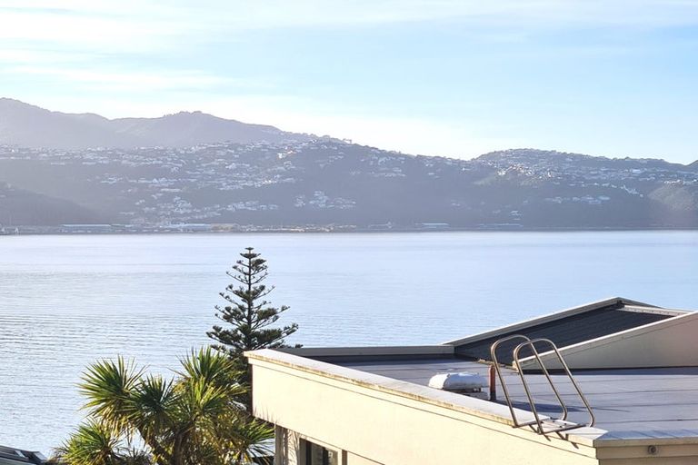Photo of property in 22u7 Oriental Terrace, Oriental Bay, Wellington, 6011