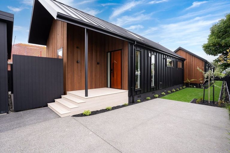 Photo of property in 59 Main Road, Redcliffs, Christchurch, 8081