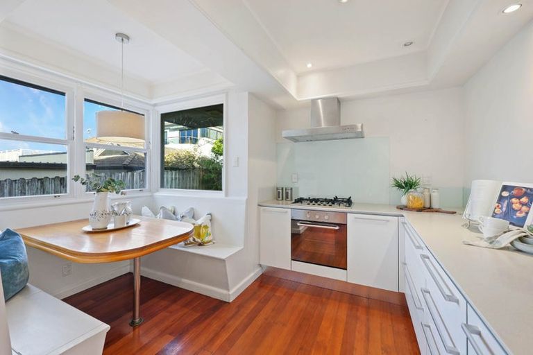 Photo of property in 24 Takutai Avenue, Bucklands Beach, Auckland, 2012