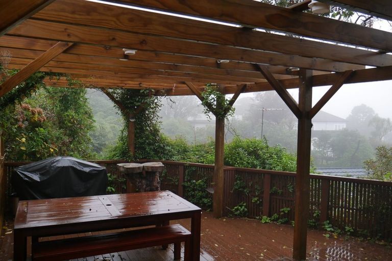 Photo of property in 35 Baroda Street, Khandallah, Wellington, 6035