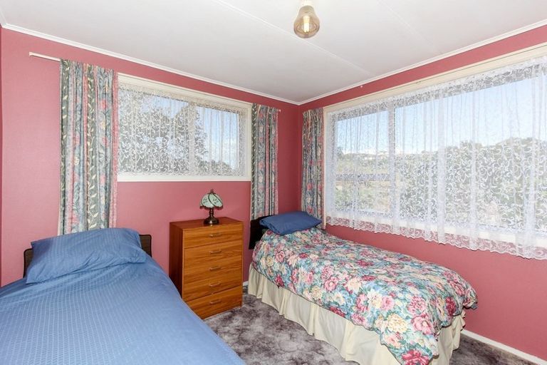 Photo of property in 13a Oawai Place, Marfell, New Plymouth, 4310