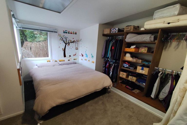 Photo of property in 41 Lone Kauri Road, Karekare, New Lynn, 0772