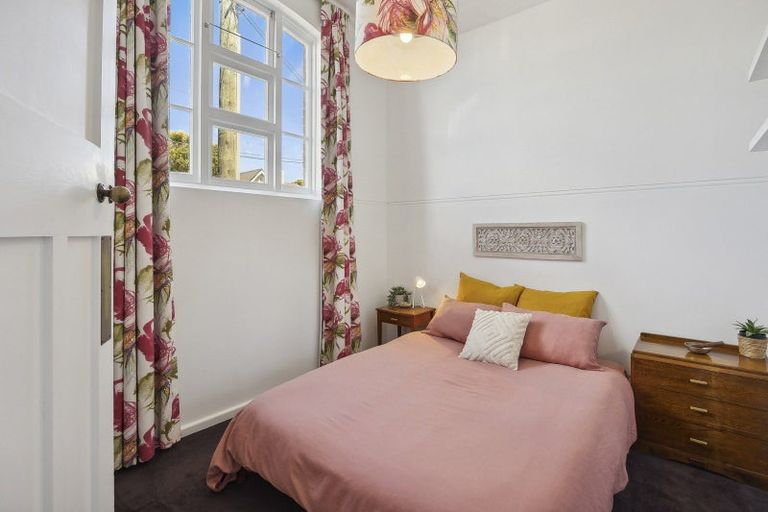 Photo of property in 52 Russell Street, Dunedin Central, Dunedin, 9016