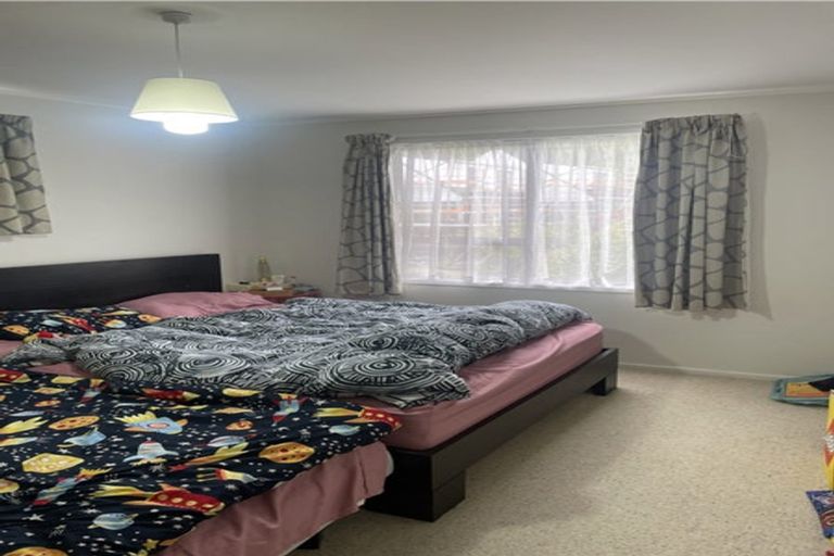 Photo of property in 75u3 Delhi Crescent, Khandallah, Wellington, 6035