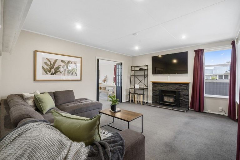 Photo of property in 53 Holdsworth Avenue, Milson, Palmerston North, 4414