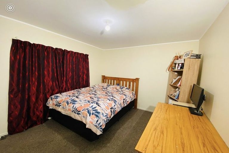 Photo of property in 2/9 George Street, Mangere East, Auckland, 2024