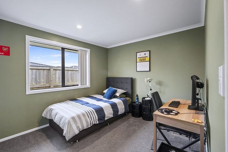 Photo of property in 13 Kimbolton Street, Rototuna North, Hamilton, 3210