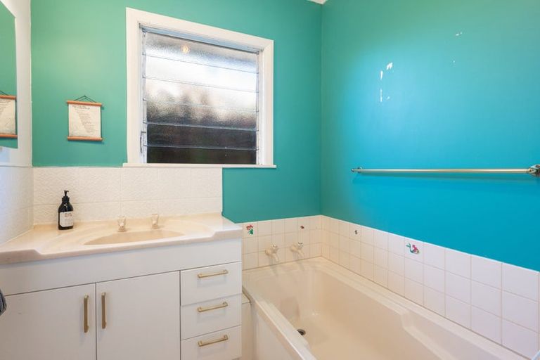 Photo of property in 20 Neale Avenue, Stoke, Nelson, 7011