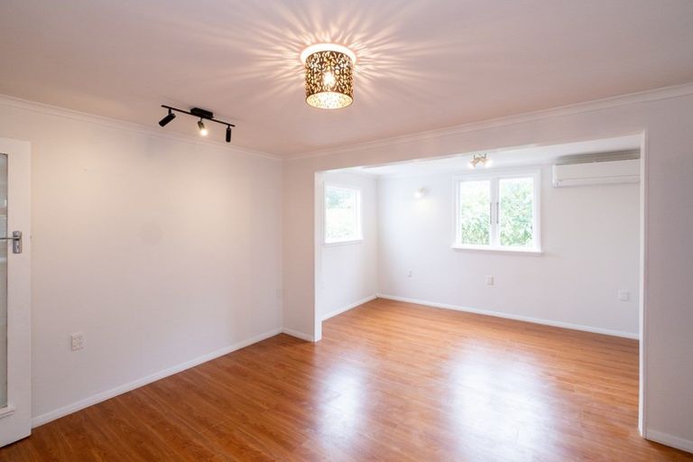 Photo of property in 1a Ropata Street, Hawera, 4610