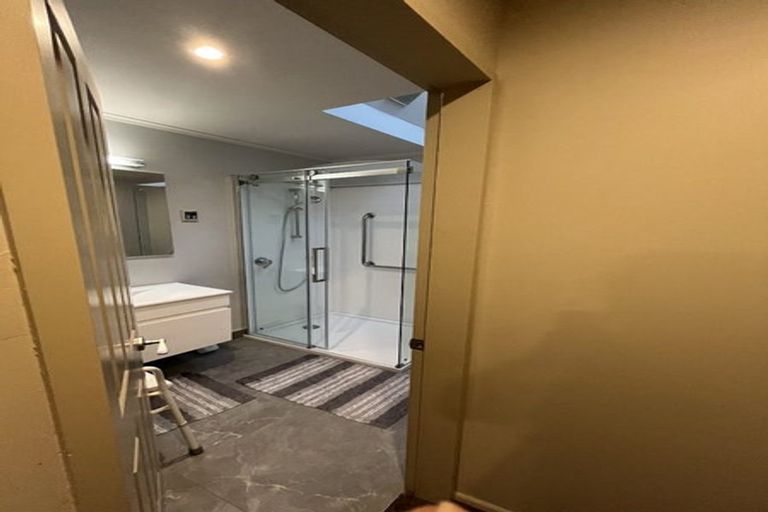 Photo of property in 1/7 Bathurst Street, Silverstream, Upper Hutt, 5019