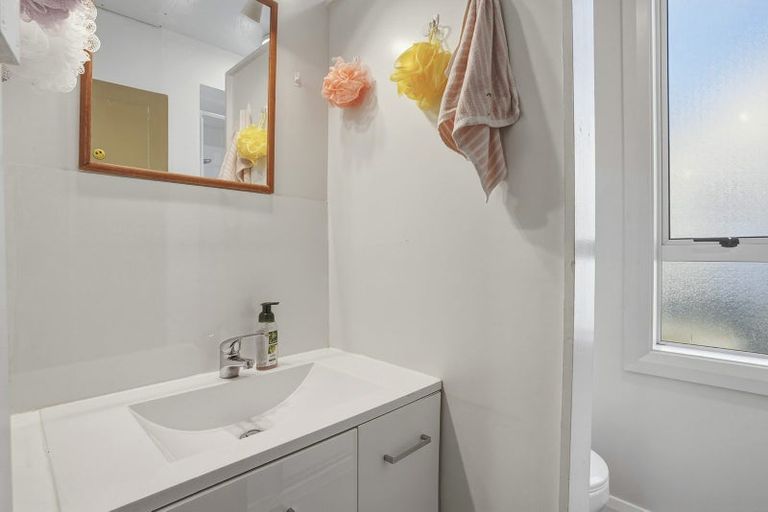 Photo of property in 828 Cumberland Street, North Dunedin, Dunedin, 9016