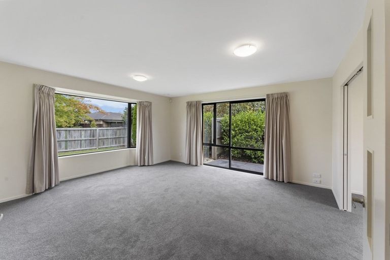 Photo of property in 22 Kotare Avenue, Rangiora, 7400
