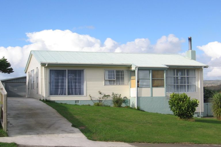 Photo of property in 39 Piko Street, Titahi Bay, Porirua, 5022