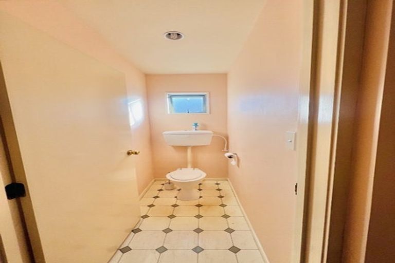 Photo of property in 2/19 George Street, Riccarton, Christchurch, 8041