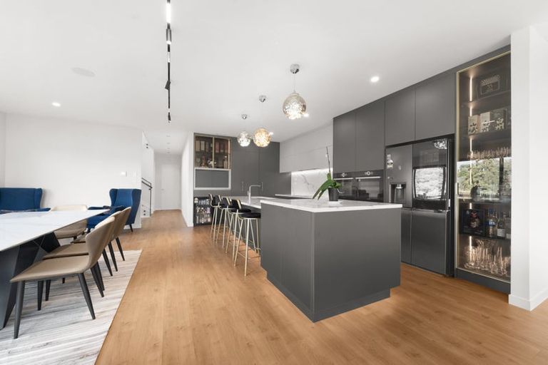 Photo of property in 6 Wheki Place, Swanson, Auckland, 0614