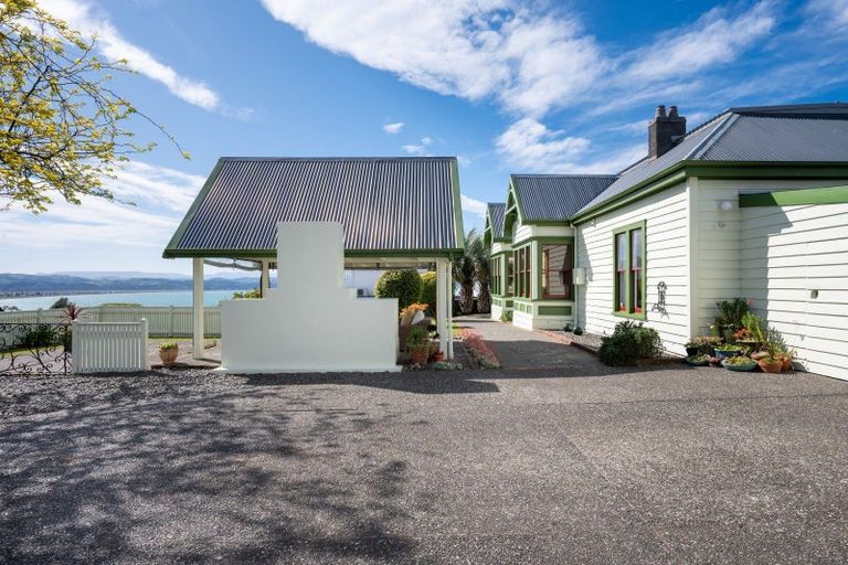 Photo of property in 119 Chaucer Road, Hospital Hill, Napier, 4110