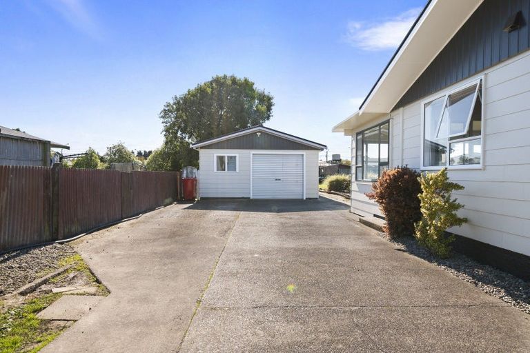 Photo of property in 23 Phillips Street, Sanson, 4817