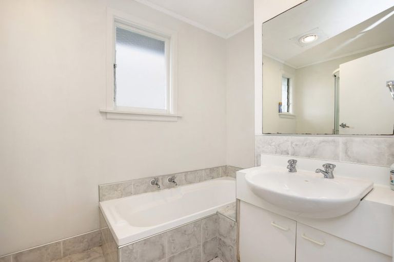 Photo of property in 144 Grove Street, Tinwald, Ashburton, 7700