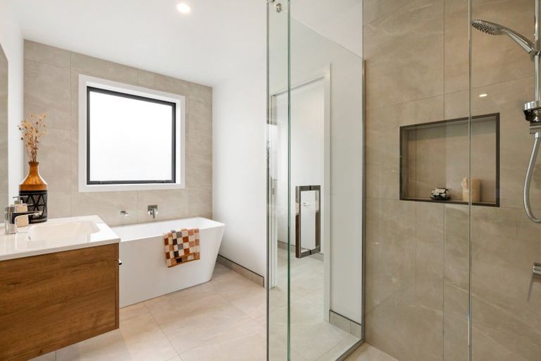 Photo of property in 15 Kenepuru Crescent, Cambridge, 3434