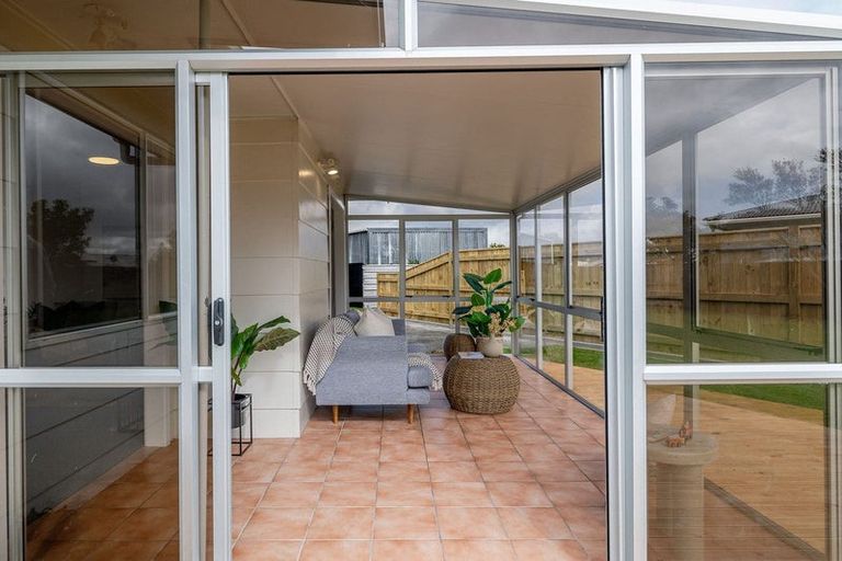 Photo of property in 49 Acacia Street, Kelvin Grove, Palmerston North, 4414