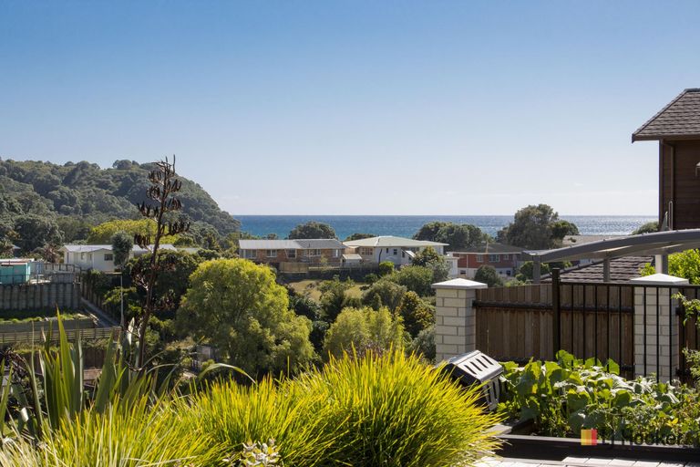 Photo of property in 44 Mayor View Terrace, Waihi Beach, 3611