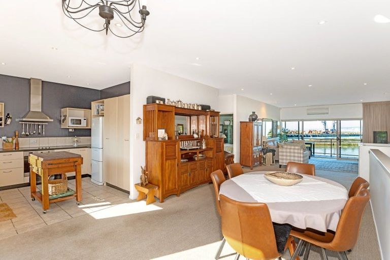 Photo of property in Harbour View, 20/100 Customhouse Street, Gisborne, 4010