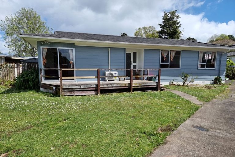 Photo of property in 32 Chantelle Place, Papatoetoe, Auckland, 2025