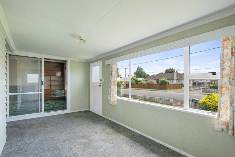 Photo of property in 26 George Street, Levin, 5510