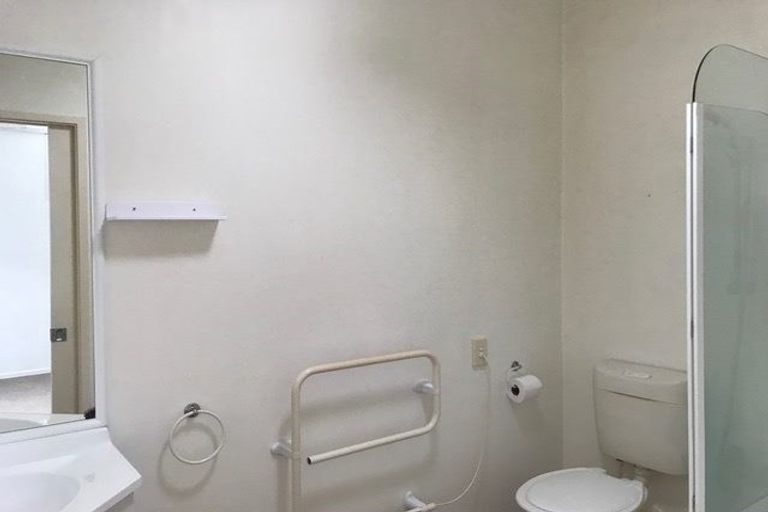 Photo of property in 171c Colwill Road, Massey, Auckland, 0614