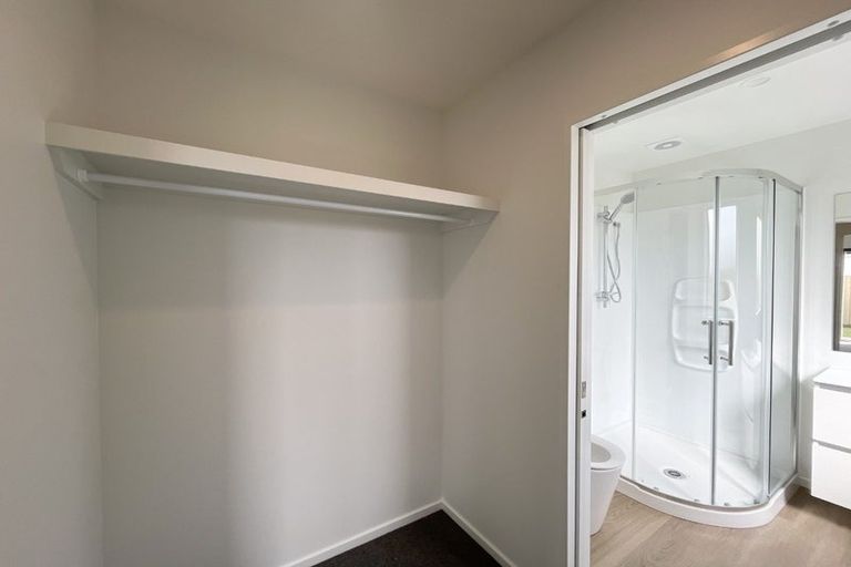 Photo of property in 31 Rita Angus Road, Belfast, 8051