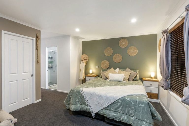 Photo of property in 39 Millennial Way, Orewa, 0931