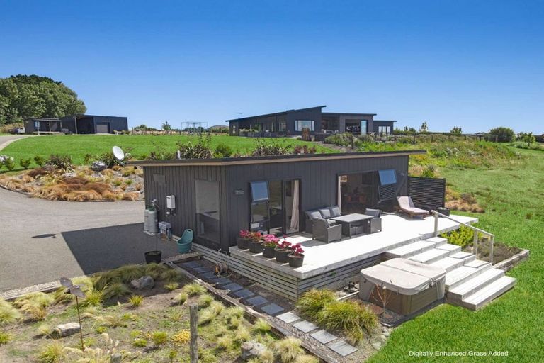 Photo of property in 57 Beechwood Road, Feilding, 4779
