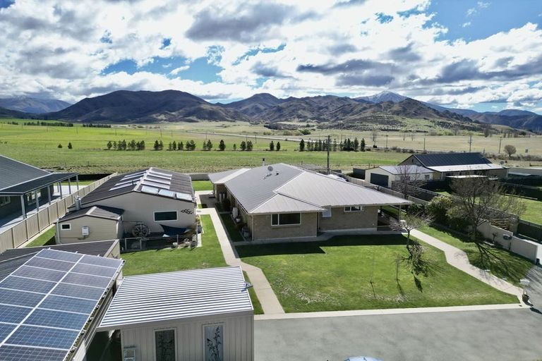 Photo of property in 8 Sunset Place, Otematata, 9412