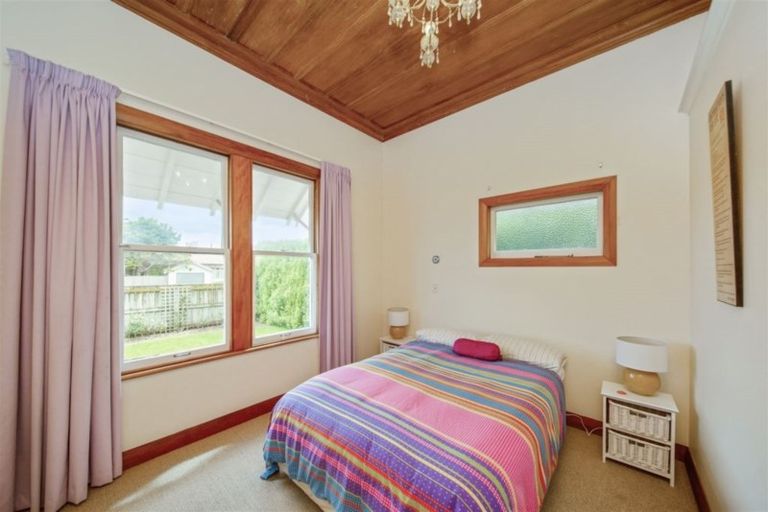 Photo of property in 10 Regent Street, Hawera, 4610