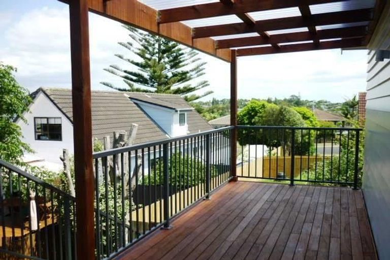 Photo of property in 46 Palmyra Way, Half Moon Bay, Auckland, 2012