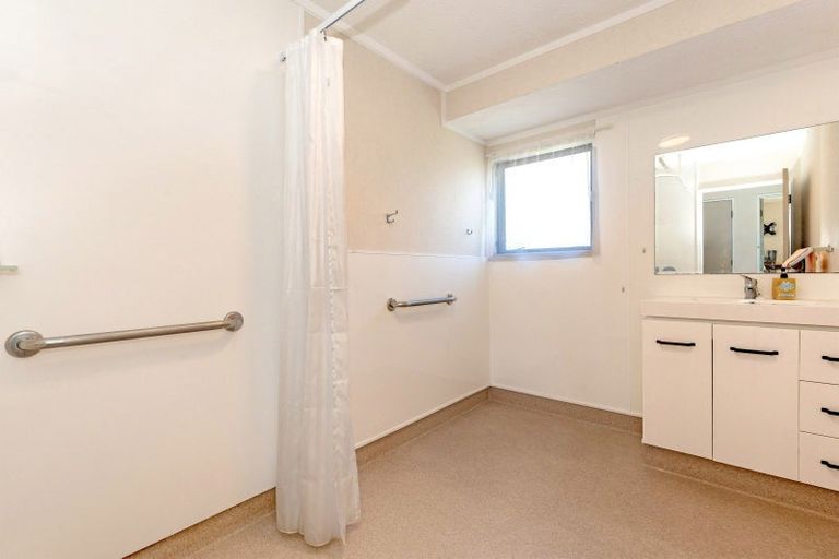 Photo of property in 13b Goldsmith Street, Elgin, Gisborne, 4010