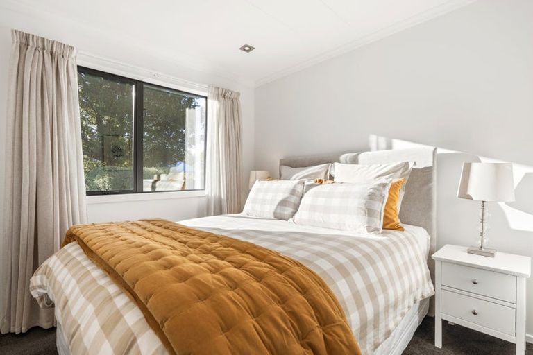 Photo of property in 65 Oregon Drive, Kelvin Heights, Queenstown, 9300