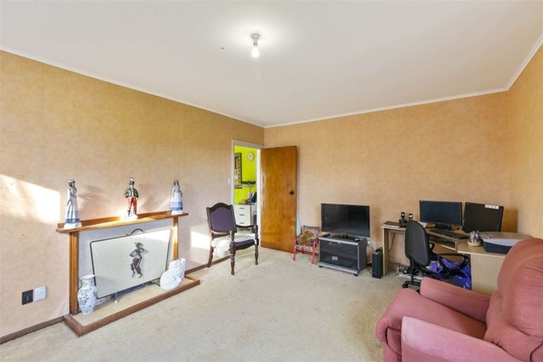 Photo of property in 19 Morere Street, Titahi Bay, Porirua, 5022