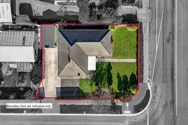 Photo of property in 10 White Street, Rangiora, 7400