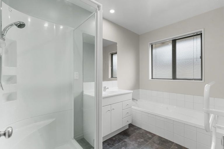 Photo of property in 8 Providence Place, Redwood, Christchurch, 8051