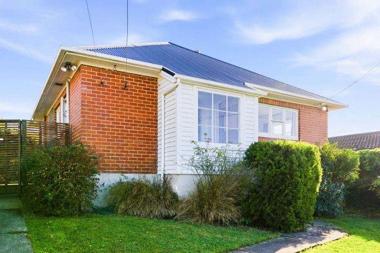 Photo of property in 34 Marewa Street, Kew, Dunedin, 9012