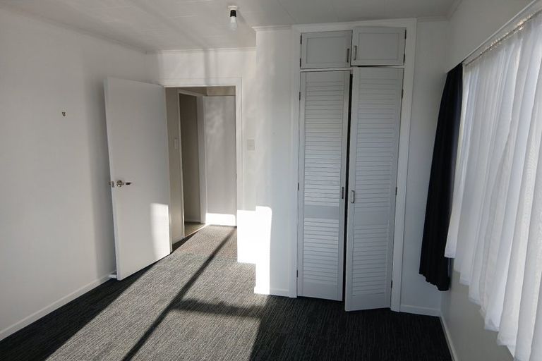 Photo of property in 11 Langwell Place, Papakowhai, Porirua, 5024