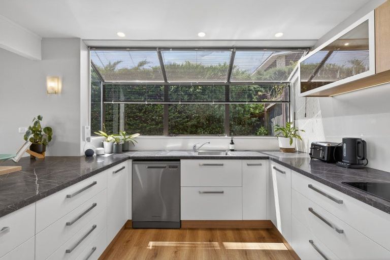 Photo of property in 11 Emerson Crescent, Diamond Harbour, Lyttelton, 8971